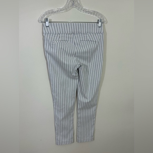 Ophelia Roe. Sz sm pant pull on stretchy  A lightweight stripe fabric. - Picture 8 of 14